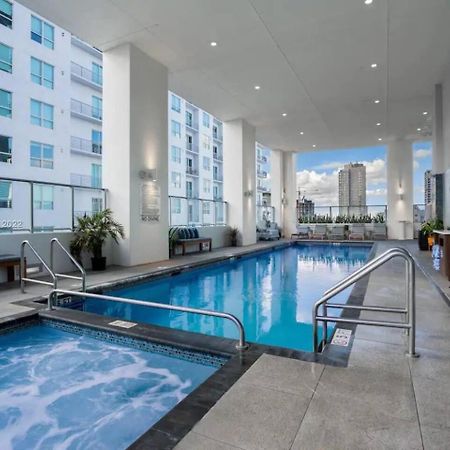 2 Bedrooms Design Condo Downtown Miami Pool And Gym エクステリア 写真