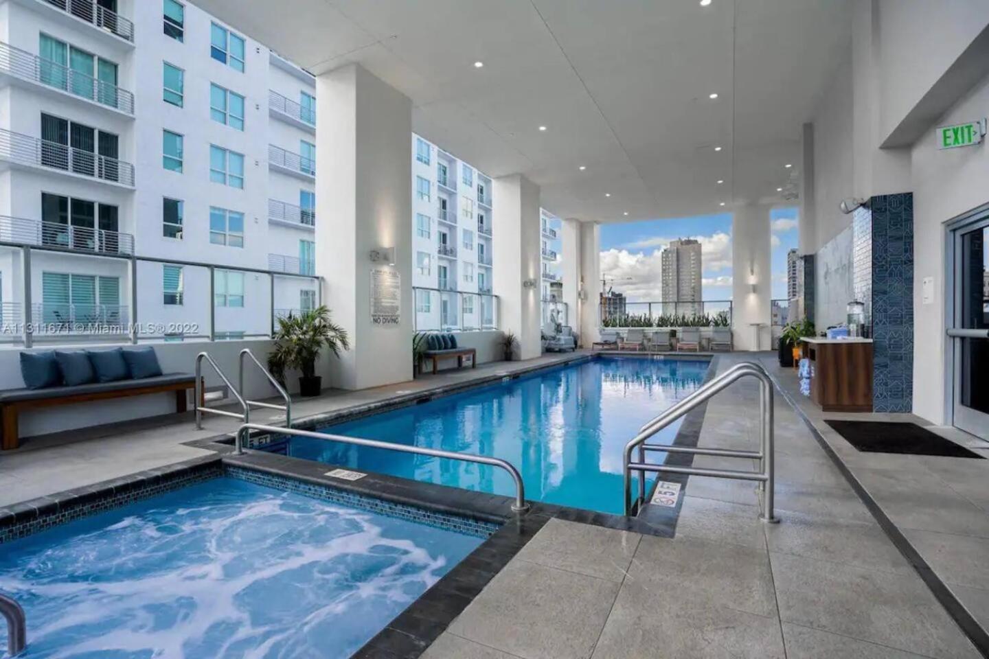 2 Bedrooms Design Condo Downtown Miami Pool And Gym エクステリア 写真