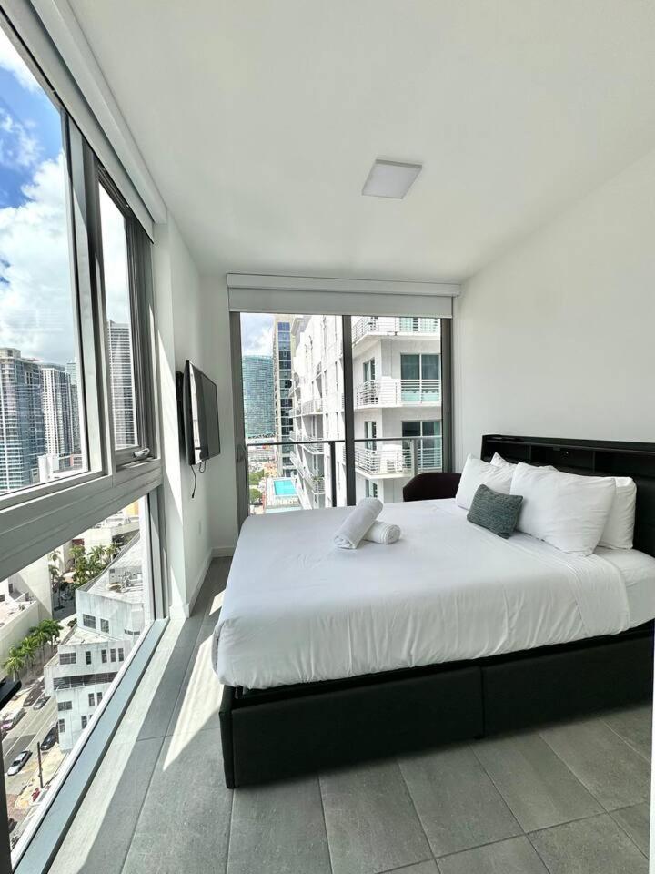 2 Bedrooms Design Condo Downtown Miami Pool And Gym エクステリア 写真